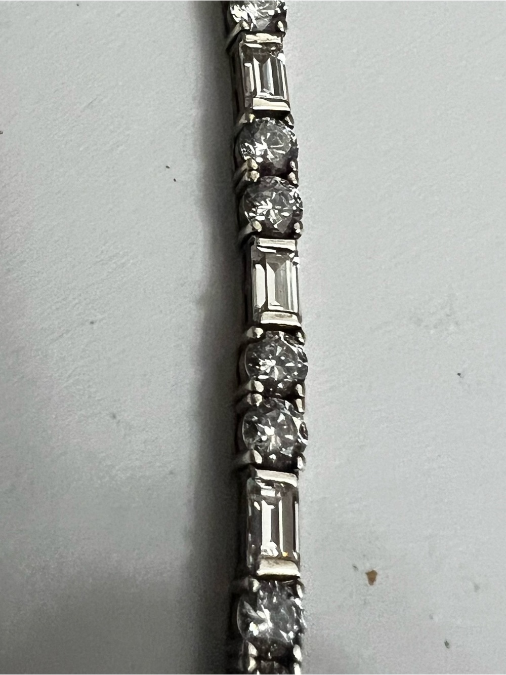 Sterling and CZ  Line Bracelet - Sparkling White Stones vintage. - Picture 11 of 14